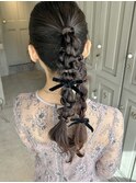 編みおろしツインポニーテール