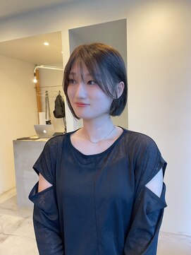 シータ(CITA) オリーブグレージュ×ボブ