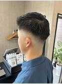 フェードカット　スキンフェード　刈り上げショート　短髪
