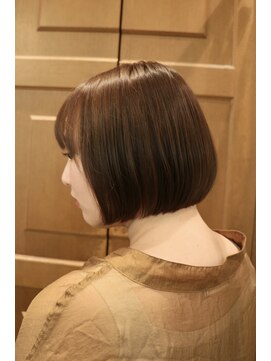 グラニュー(granew) 黒髪でも可愛いココアベージュボブ