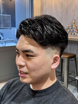 【船橋】スキンフェード/バーバー/メンズ/シェービング/眉毛