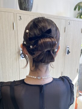 ハープット 府中けやき並木店(HearPut) カチモリ/結婚式/式典/二次会/タイト/お団子ツイン/韓国/モード