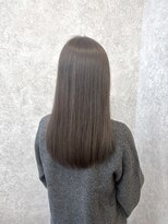 トッカ 茨木(tocca)&nbsp;大人のためのグレージュブラウン×美髪トリートメント