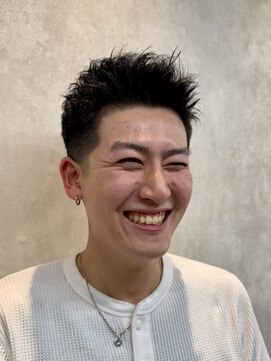 インフィニィト ネオ(INFINITO NEO) アップバングショート