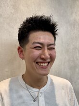 インフィニィト ネオ(INFINITO NEO) アップバングショート