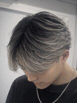 コスモス 町田(COSMOS)&nbsp;シルバーバレイヤージュ×センターパート町田美容室