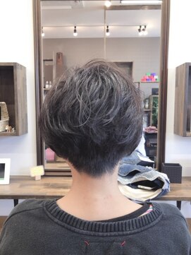 ヘア プロデュース アイモ(Hair Produce Aimo) くせ毛風パーマのエッジショート☆