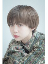 ハク アトリエ(HaKU atelier)&nbsp;ことりベージュ厚めバングモードマッシュショート