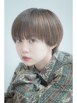 ハク アトリエ(HaKU atelier) ことりベージュ厚めバングモードマッシュショート