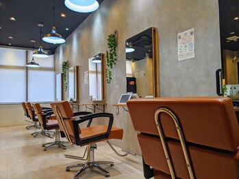 Agu hair moon 大阪深井店【アグ ヘアー ムーン】