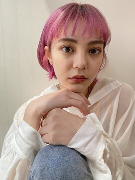 ピズム(PISM) 眉上バング/ビビットピンク