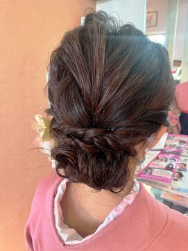 みかえりびじん 高坂店 ヘアセット