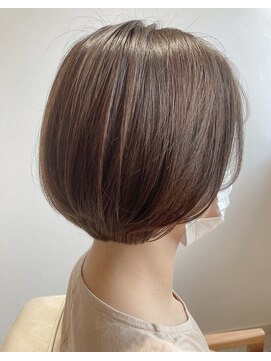 ベース(BASE) まとまるボブ