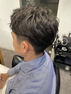 シェル 吉祥寺(shell) コンマヘア/アップバング/ツーブロック/パーマ/刈り上げ