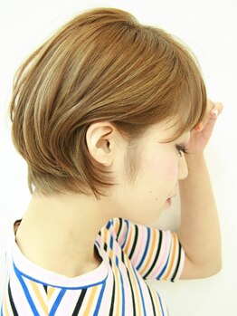 ヘア サルーン マイア 町田駅店(hair saloon maia)の写真/【カット+シャンプー￥3100】カット+キューテックトリートメント+シャンプー¥6000☆高技術サロン♪