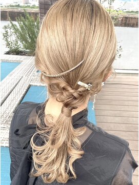 シエラ 南船場(CIERA.) 【アリサ】ヘアセット&本格アレンジ フレンチカジュアル