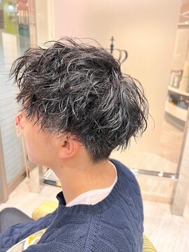 ビス ヘア アンド ビューティー 西新井店(Vis Hair＆Beauty) 20代30代メンズツイストパーマ束感トラッドオシャレ感ショート