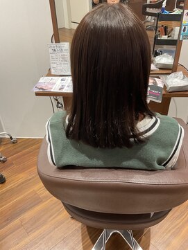 アミカ シーモール店(Amica) グレーブラウン