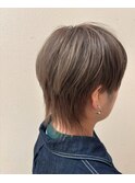 ナチュラルベージュ