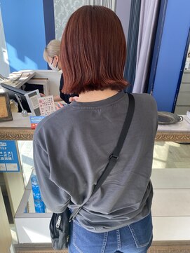 コワファースト 大分(COIFF1RST) 切りっぱなしボブ/レッドオレンジ