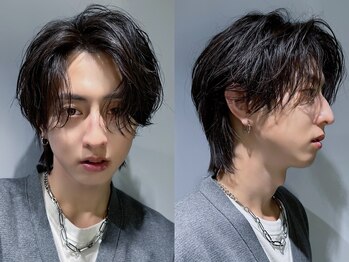 アイビーズ(IVYS)の写真/どんなシーンでもナチュラルにキマる、メンズ縮毛矯正で大人のモテ髪へ。人生が変わる、感動の仕上がりを♪