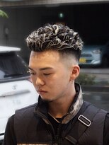 キングスマントーキョー 三鷹店(KINGSMAN TOKYO)&nbsp;アップバング / ツーブロック / スキンフェード[三鷹/バーバー]