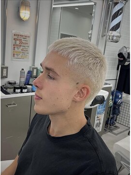 ダムディートウキョウ 心斎橋店(DAMDEE TOKYO) ホワイトカラー