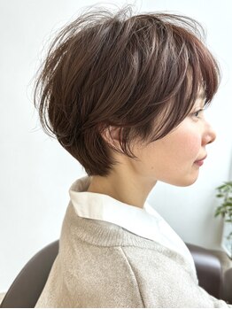 エルイコールアイエム(L=im)の写真/骨格を見極める似合わせ技術。あなたにぴったりのショート提案で、ヘルシーな大人可愛いスタイルを叶える。