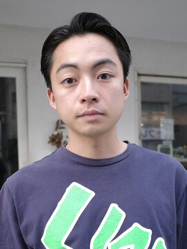 アイヴィ 表参道(IVY) ◇【2026人気ヘア】オールバック×刈り上げなしショート