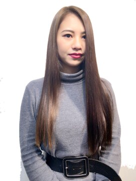 シャイニー ヘアー ダイス(SHINY HAIR DaiCe) ストレートスタイル