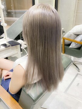 デイズ(days) ミルクティーアッシュベージュデザインカラー☆ブリーチWカラー