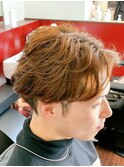 【無造作センターパート×刈り上げマッシュ】