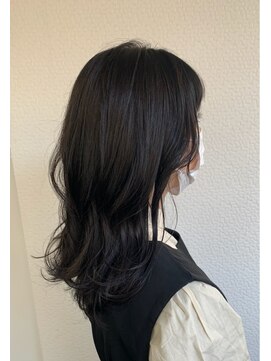 グリー ヘアープロデュース(Gree hair produce) 【Gree小川真由美】流し前髪*ブルーブラック*外ハネ