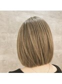 艶ブロンド／ボブ