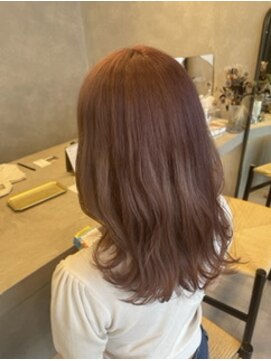 アチーブリス(achieve Liss) 大人ノーブルピンクベージュ くびれウェーブロング