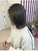 オリーブカラー