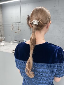 ノード(NODO) 【お呼ばれアレンジ】タイトローポニー