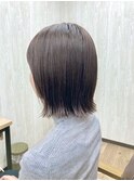 切りっぱなしボブ×オリーブ系カラー♪