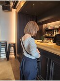 ハイトーンのレイヤーミニボブ