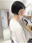 "久保田"ミニボブ刈り上げおんまゆインナーカラー切りっぱなし