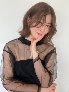 ユーフォリア 青山(Euphoria) 大人美人アッシュオリーブショコラアッシュ韓国ヘアモテ髪