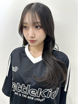 ヴィオットバイサロン(Viot by Salon) 前髪ありこなれミディイメチェンウェーブパーマアンブレラカラー