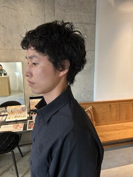 ミリ(milli Produce by ITAKURA) ショートワンカールパーマ