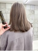 ブリーチ1回　ヘーゼルベージュ　アッシュ　透明感カラー