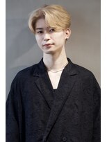 サンズ オブ フェブ(sons of fev)&nbsp;(fev_sora)ホワイトベージュ×フェザーショート