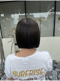 切りっぱなしボブ