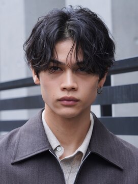 フィフス(fifth) 原宿波巻きパーマツイスパメンズカットシャドウパーマウルフ30代