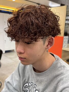 フィフス 大分(fifth) 大分つよめスペインカールメンズカット刈り上げラウンドマッシュ