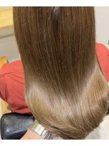 リタ(rita.) 林 直人 艶髪 カーキベージュ×イルミナカラー