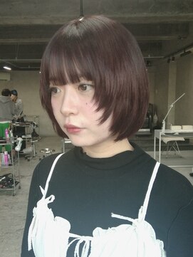 ボブ/レイヤーボブ/暗髪スタイル［新潟］